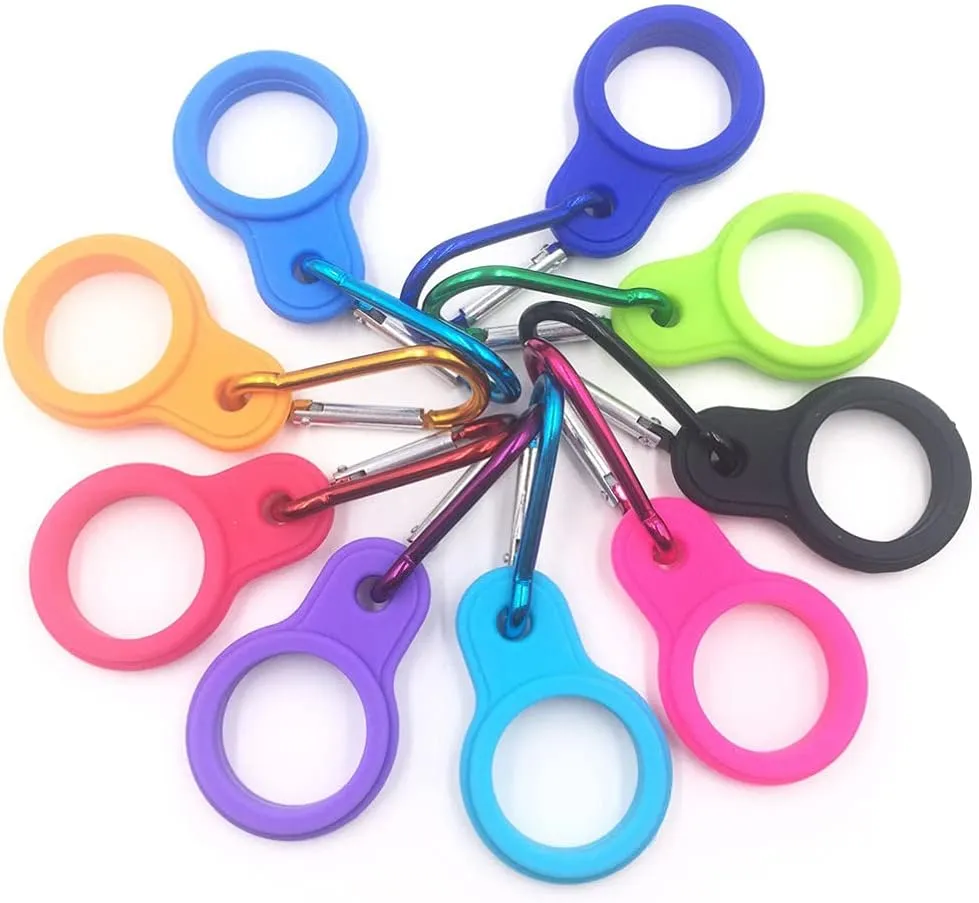BESPORTBLE 30pcs Outdoor Drink Buckles for Water Bottles Versatile Hanging for Travel Elastic Silicone Kettle Holders Random for Biking Hiking and Camping