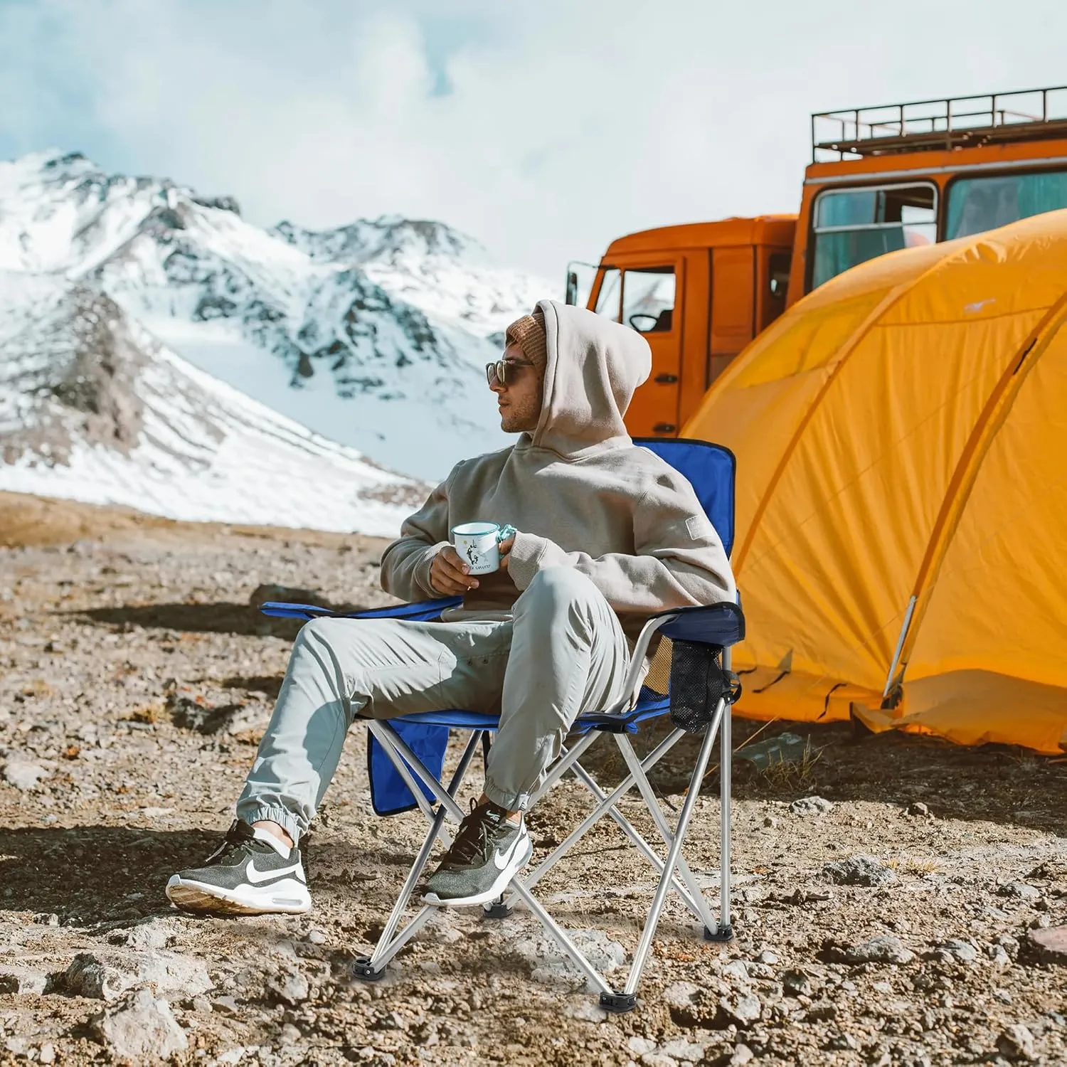 Camping Chair, Portable Folding Outdoor Chair with Arms, Cup Holder and Carry Bag, Collapsible Chair for Camping, Fishing, Beach, and Sports, Blue