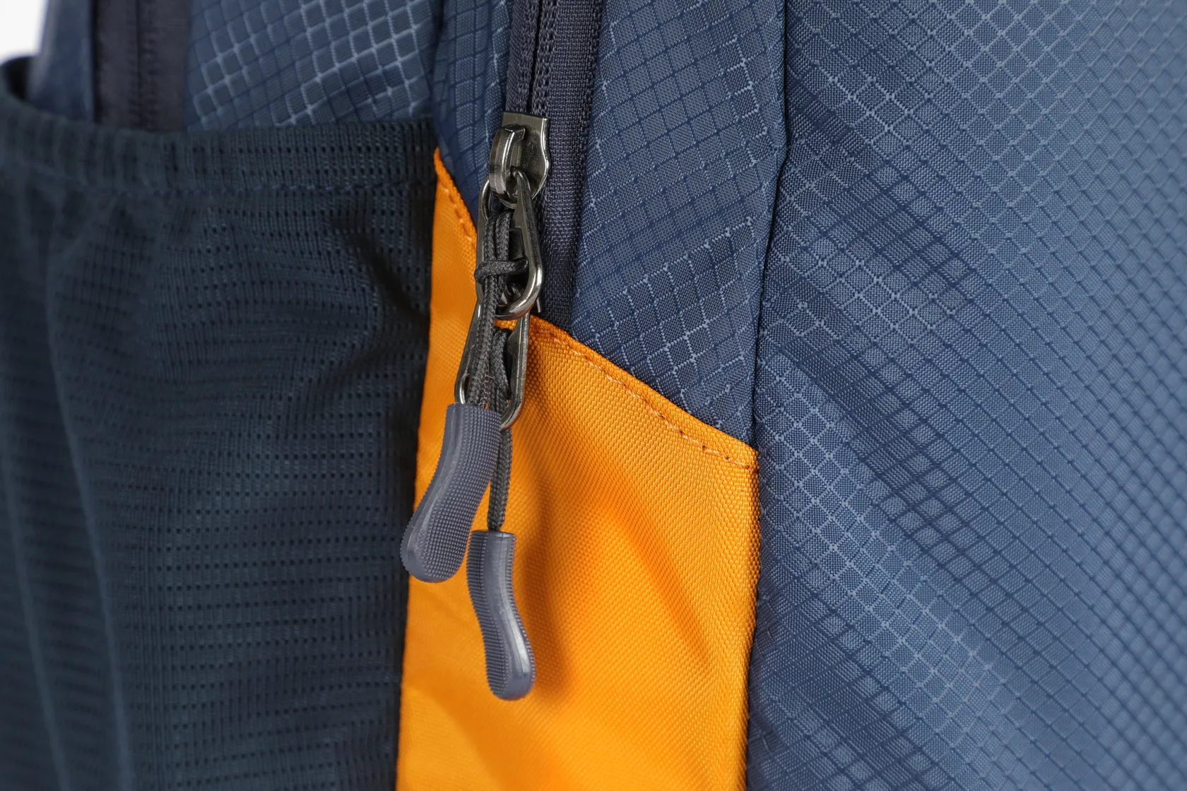 Discovery Adventures Casual Outdoor Backpack 30L