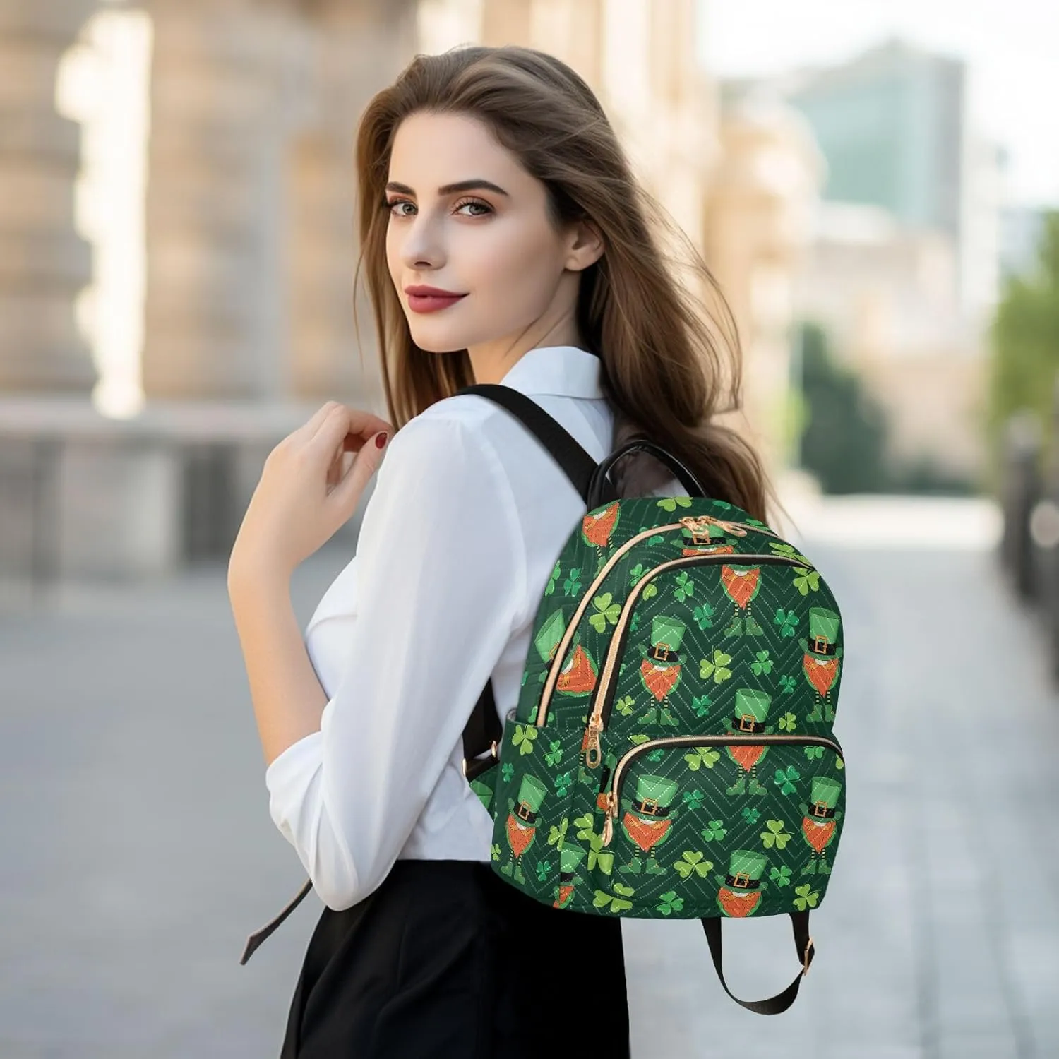 Exnundod Backpack Purse for Women Leprechaun Clover Gnomes, Mini Fashion Backpack St Patricks Day Lightweight Casual Daypack Shoulder Bag Travel Backpack, Medium