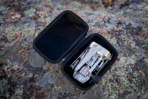 Iwatani Fore Winds Folding Compact Camp Stove with Premium Iwatani Butane 4-Pack