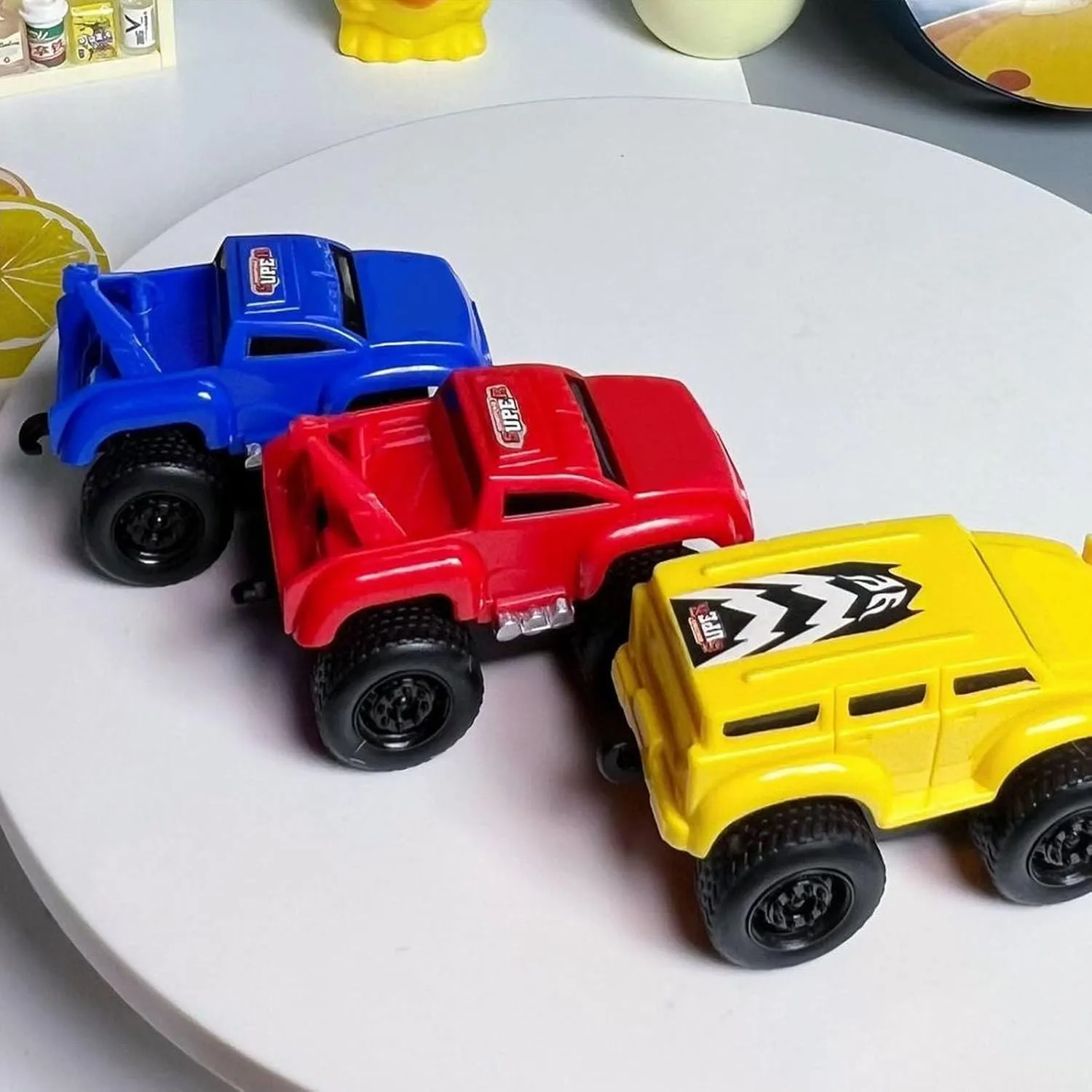Magnetic Wall Climbing Toy Car, Anti Gravity Climber Toy, Inertial Magnetic Levitation, Cars That Drive on Walls and Ceiling, Puzzle Decompression Toys for Boys(Upgraded Track)