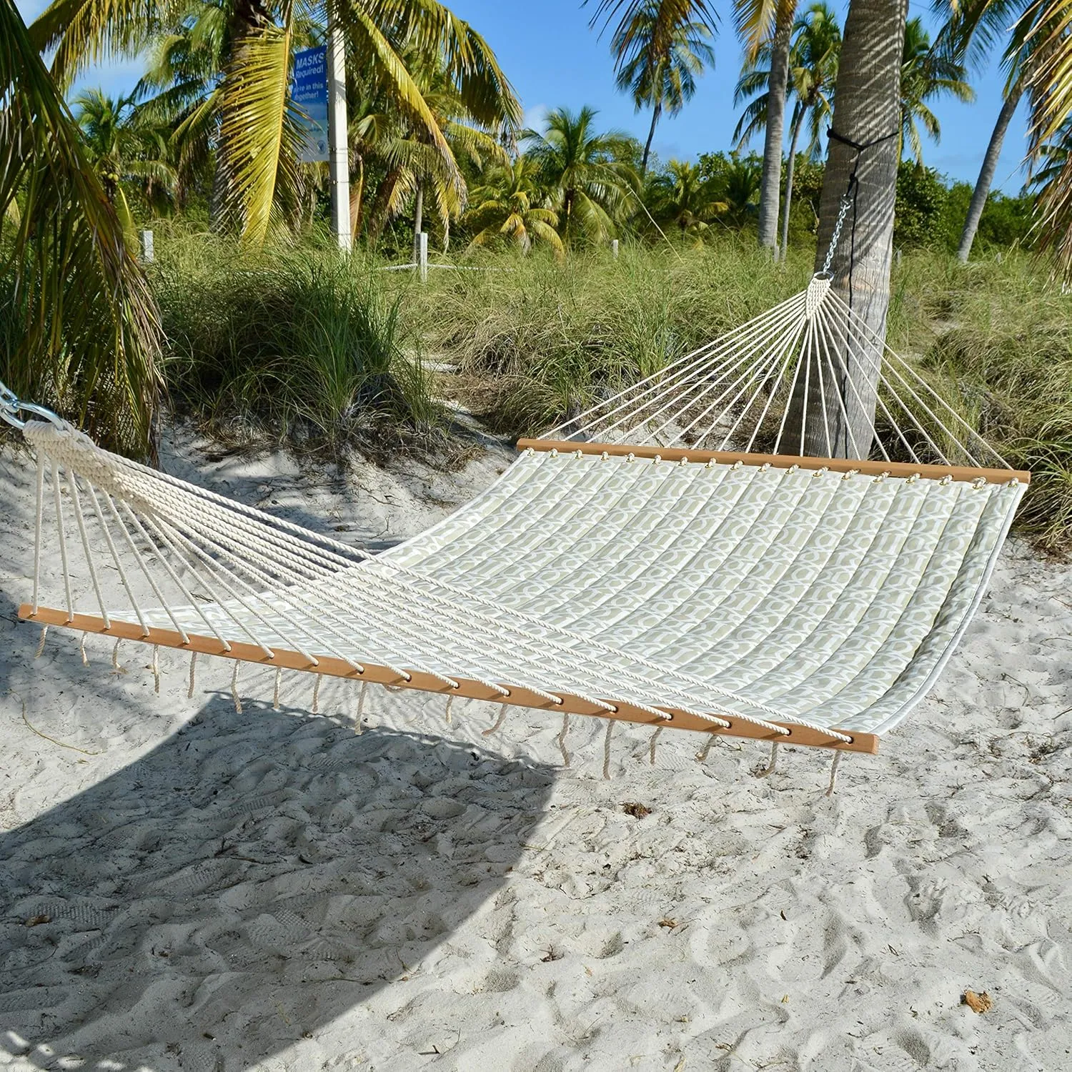 Quilted Hammock (Beige Pattern)