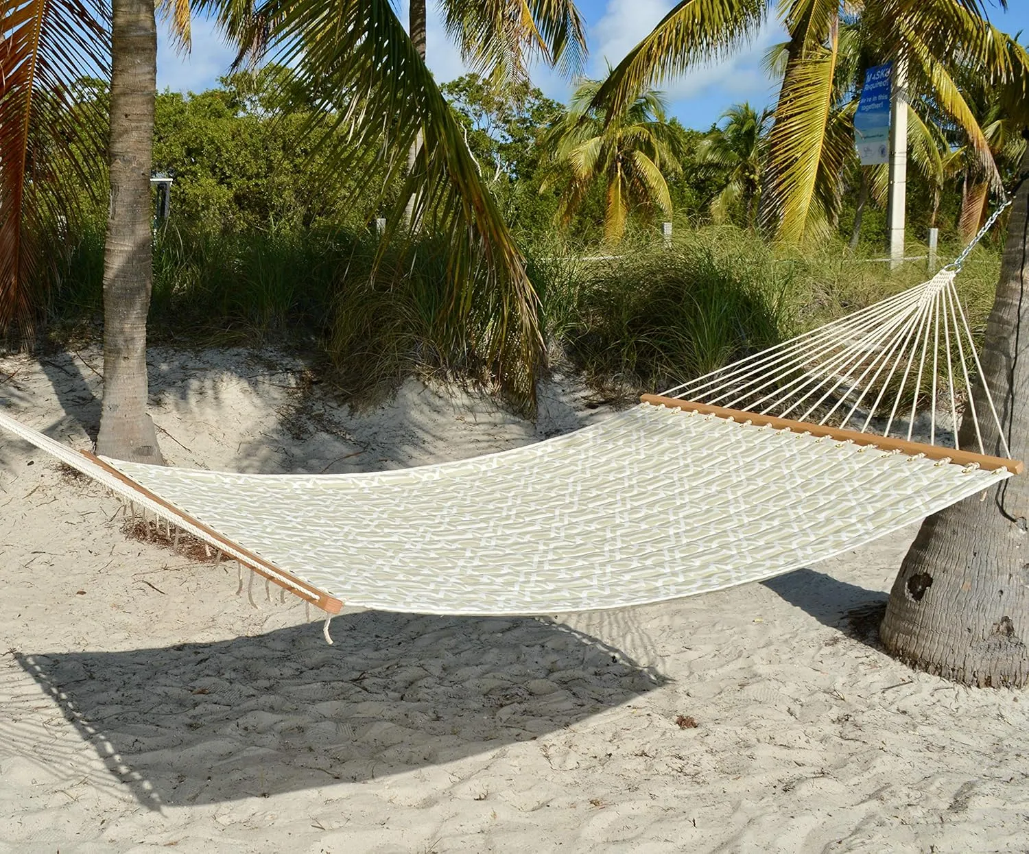Quilted Hammock (Beige Pattern)
